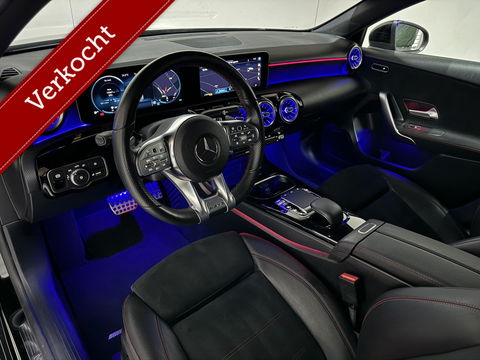 Mercedes-Benz A-Klasse 200 AMG Pano Sfeer Camera Cruise Widescreen
