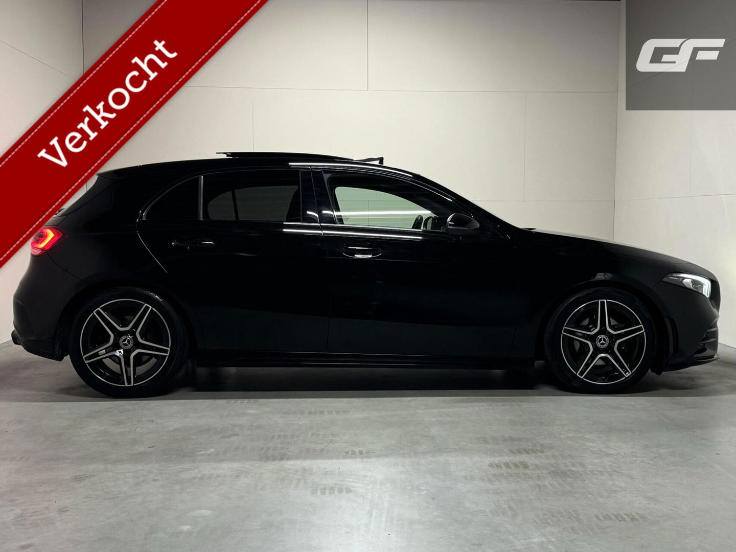 Mercedes-Benz A-Klasse 200 AMG Pano Sfeer Camera Cruise Widescreen