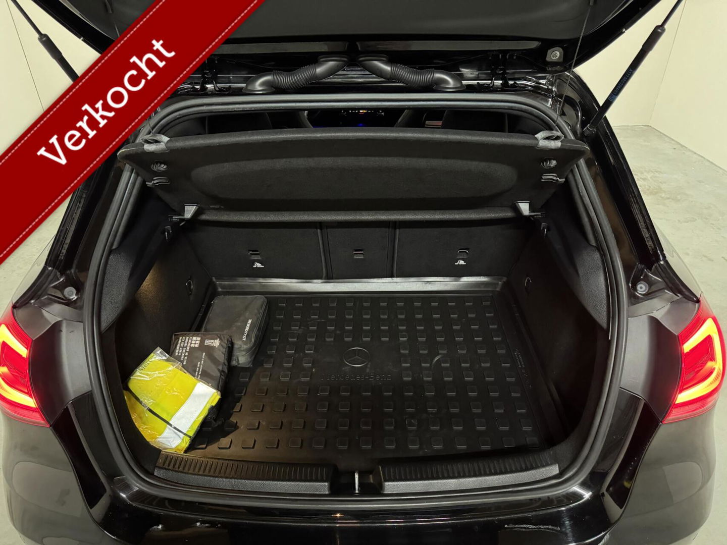 Mercedes-Benz A-Klasse 200 AMG Pano Sfeer Camera Cruise Widescreen