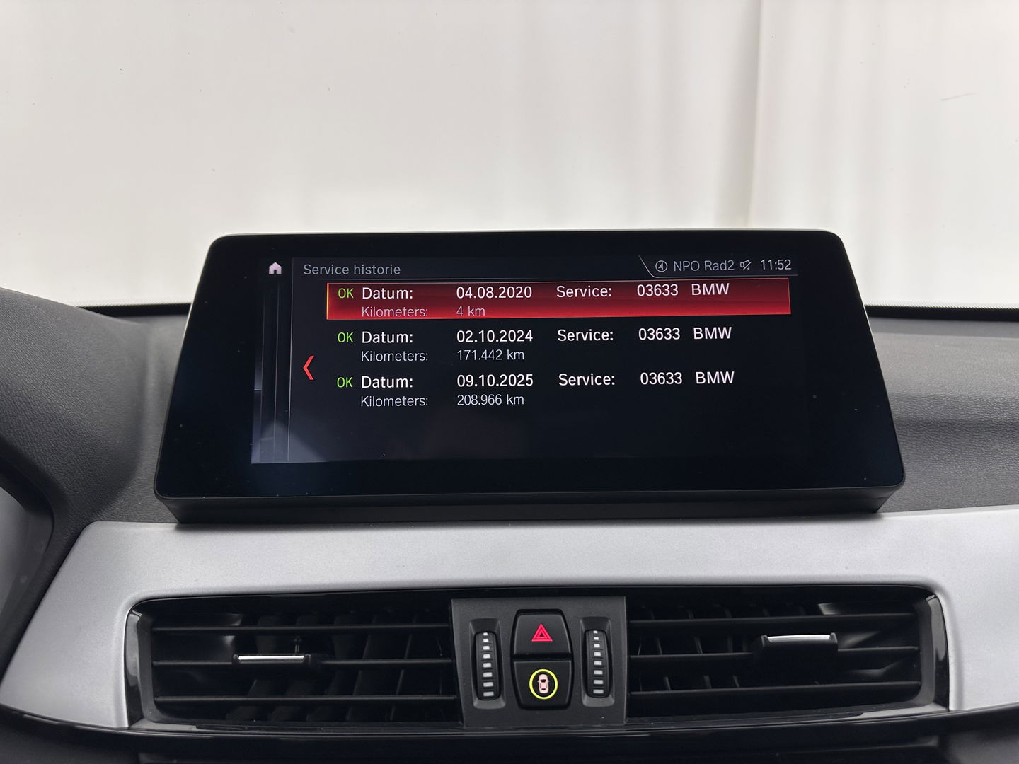 BMW X1 xDrive25e eDrive Edition ( Plug-In ) (INCL-BTW) *LEATHER | FULL-LED | HARMAN/KARDON | CAMERA | HEATED-COMFORTSEATS | NAVI-FULLMAP | ECC | KEYLESS |  PDC | CRUISE | DAB | TOWBAR | HEAD-UP | 17''ALU*