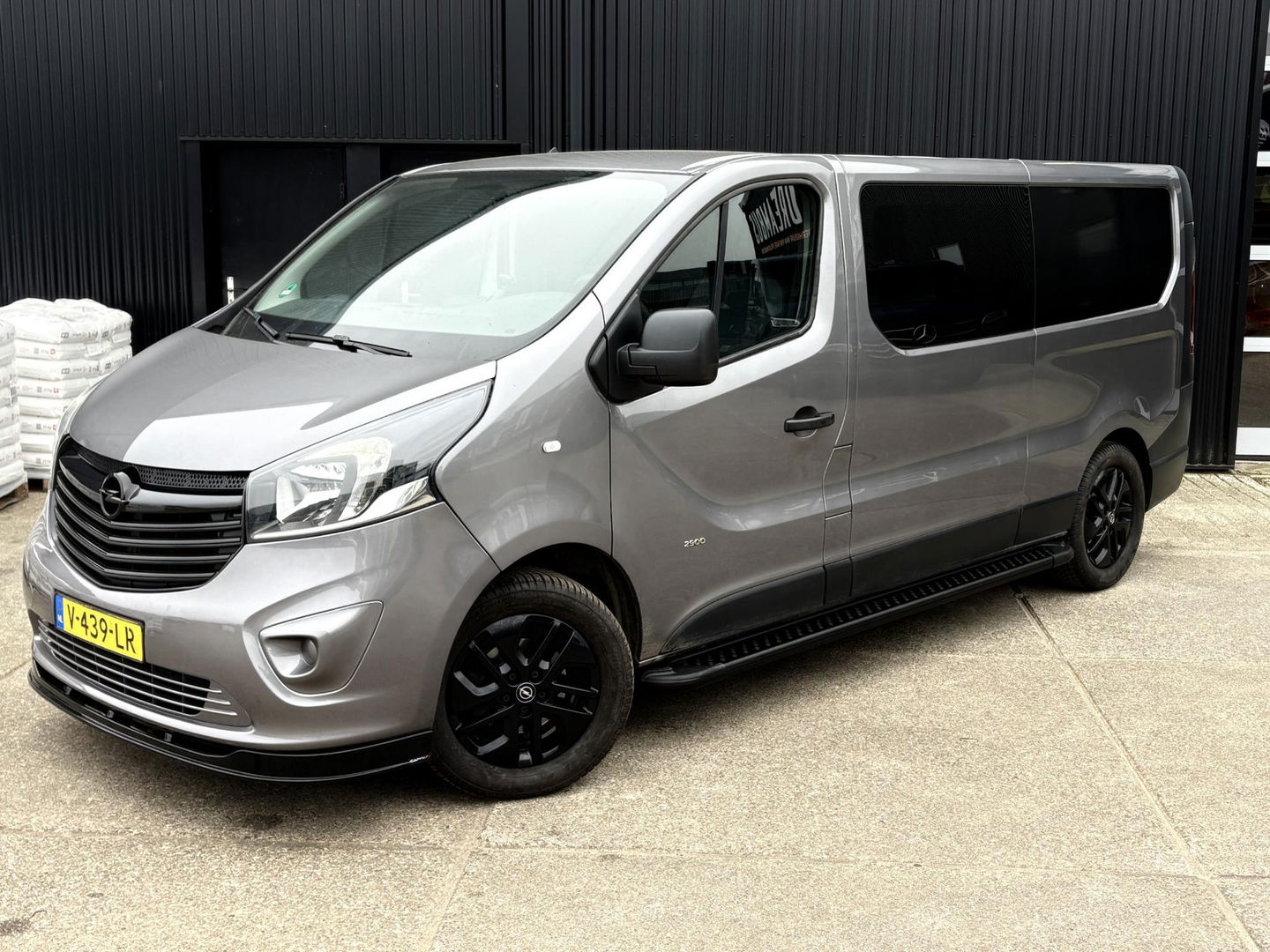 Opel Vivaro L2H1 120pk DC Sport | MARGE | Velgen | Sidesteps | Dubbel cabine | Trafic | Talento