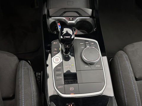 BMW 2 Serie Gran Coupé 220i M-Sportpack Business Edition (INCL-BTW) Aut. *PANO | MICROFIBRE-SPORTSEATS | FULL-LED | DIGI-COCKPIT | CAMERA | NAVI-FULLMAP | HIFI-SOUND | DAB+ | ECC | PDC | CRUISE | CARPLAY | KEYLESS | PRIVACYGLASS | 18"ALU*