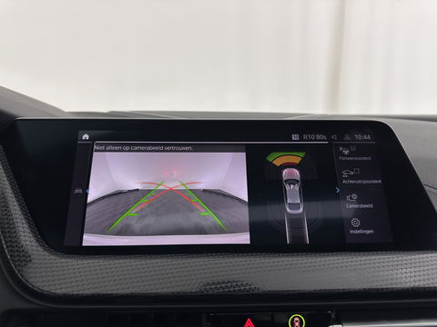 BMW 2 Serie Gran Coupé 220i M-Sportpack Business Edition (INCL-BTW) Aut. *PANO | MICROFIBRE-SPORTSEATS | FULL-LED | DIGI-COCKPIT | CAMERA | NAVI-FULLMAP | HIFI-SOUND | DAB+ | ECC | PDC | CRUISE | CARPLAY | KEYLESS | PRIVACYGLASS | 18"ALU*