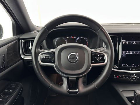 Volvo S60 2.0 B3 R-Design Black Edition (INCL-BTW) Aut. *FULL-LED | LEATHER | HEATED-R-SPORTSEATS | HARMAN/KARDON | MEMORY-PACK | CAMERA | NAVI-FULLMAP | ECC | PRIVACYGLASS | PDC | CRUISE | LANE-ASIST | DAB | DIGI-COCKPIT | TOWBAR