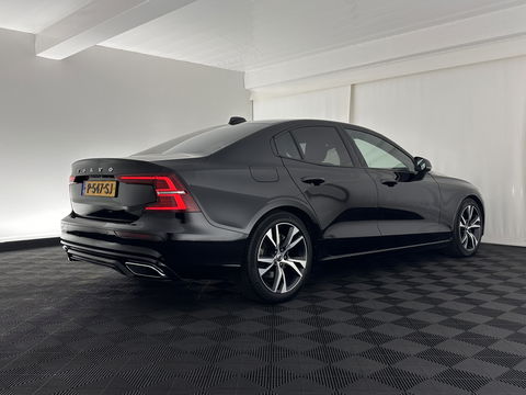 Volvo S60 2.0 B3 R-Design Black Edition (INCL-BTW) Aut. *FULL-LED | LEATHER | HEATED-R-SPORTSEATS | HARMAN/KARDON | MEMORY-PACK | CAMERA | NAVI-FULLMAP | ECC | PRIVACYGLASS | PDC | CRUISE | LANE-ASIST | DAB | DIGI-COCKPIT | TOWBAR