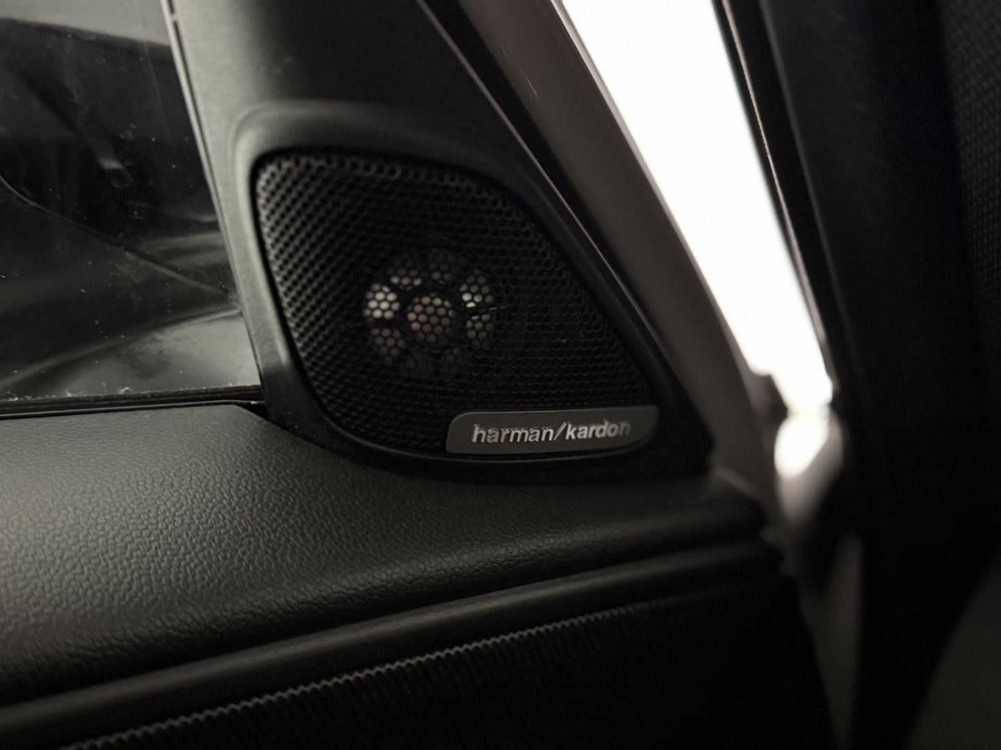 MINI Countryman 1.5 Cooper White Silver Edition | H/K | HuD | Pano | Sfeer | Stoelverw. | Carplay | Keyless | NAP