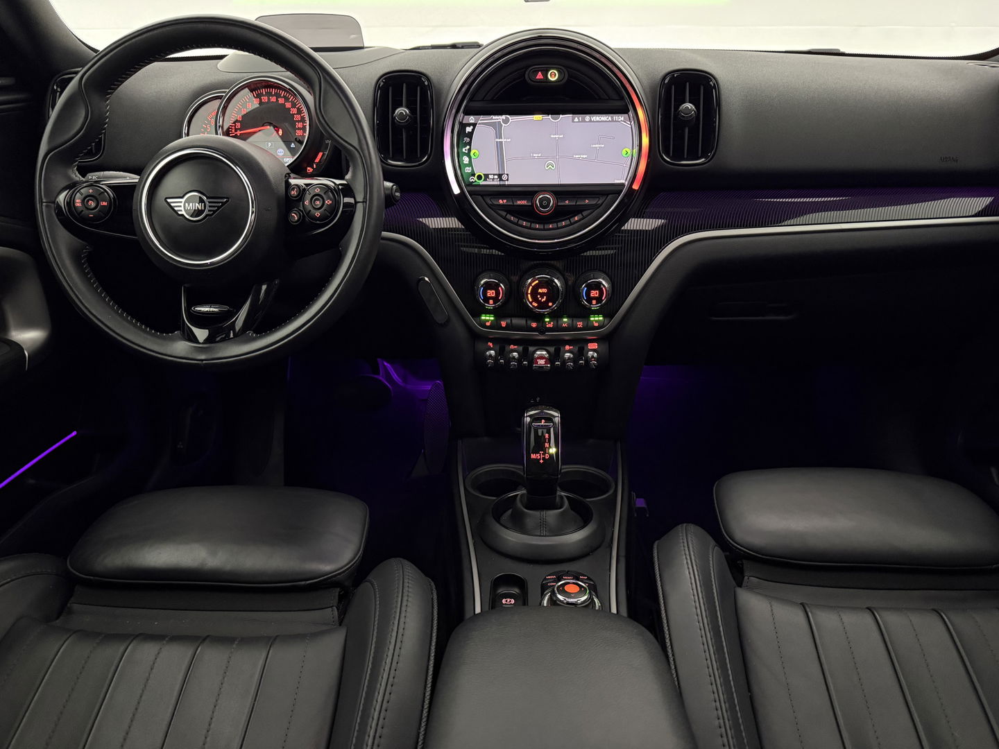 MINI Countryman 1.5 Cooper White Silver Edition | H/K | HuD | Pano | Sfeer | Stoelverw. | Carplay | Keyless | NAP