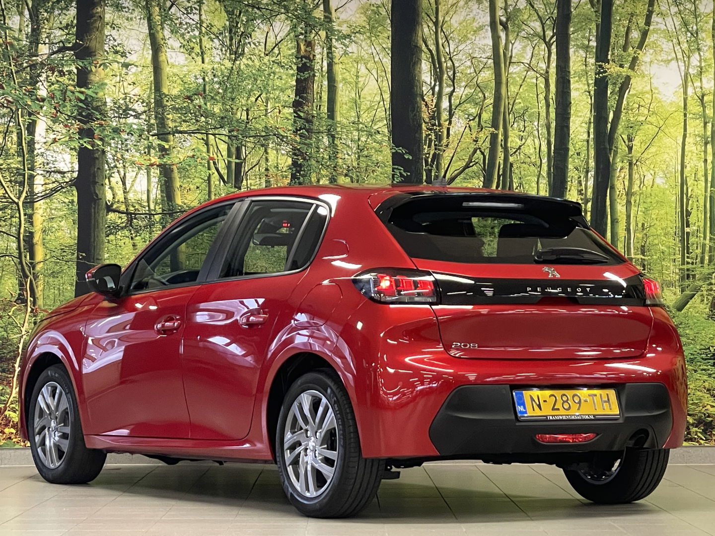 Peugeot 208 1.2 PureTech Active Pack | Origineel Nederlands | Apple Carplay | Android Auto | Lane Assist | Cruise Control | DAB | Navigatie |