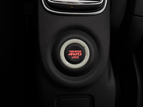 Mitsubishi Outlander 2.0 PHEV Executive Edition | Camera | Cruise | Clima | LED | Navi | NAP