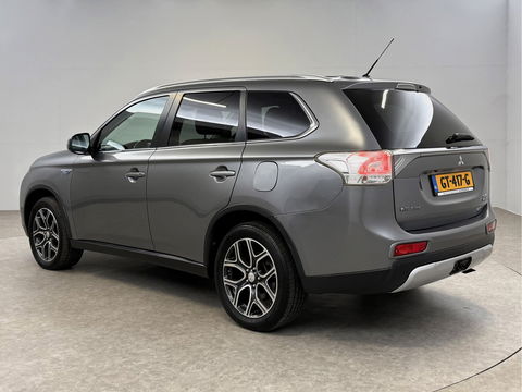 Mitsubishi Outlander 2.0 PHEV Executive Edition | Camera | Cruise | Clima | LED | Navi | NAP