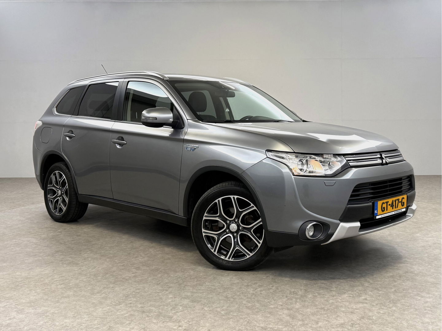 Mitsubishi Outlander 2.0 PHEV Executive Edition | Camera | Cruise | Clima | LED | Navi | NAP