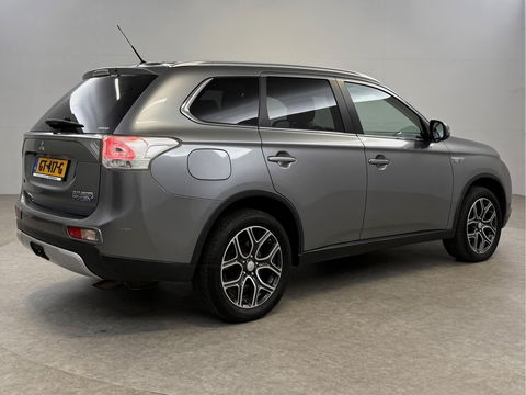 Mitsubishi Outlander 2.0 PHEV Executive Edition | Camera | Cruise | Clima | LED | Navi | NAP