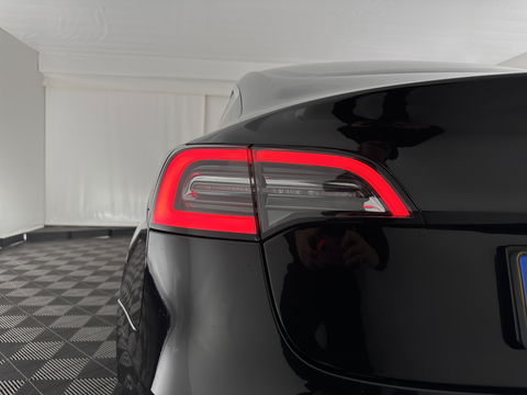 Tesla Model 3 Standard RWD Plus 60 kWh [ 3-Fase ] {SOH-80%} (INCL-BTW) Aut. *PANO | AUTOPILOT | LEATHER | KEYLESS | FULL-LED | MEMORY-PACK | TOPVIEW | DAB | CARPLAY | DIGI-COCKPIT | LANE-ASSIST | COMFORTSEATS | TOWBAR | 18"ALU*