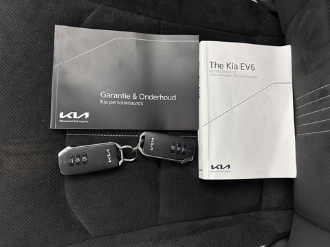 Kia Ev6 GT-Line 77.4 kWh (3-Fase-11kW) {SOH-98%} (INCL-BTW) Aut. *HEATPUMP | PANO | HEAD-UP | LEATHER-ALCANTARA | ADAPTIVE-CRUISE | DIGI-COCKPIT | MERIDIAN-AUDIO | MEMORYPACK | FULL-LED | KEYLESS | TOPVIEW | DAB | BLINDSPOT | NAVI-FULLMAP |