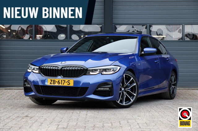 BMW 3 Serie - 330i M-Sport M-Pakket /LED/SCHUIFDAK/HUD/HARMAN-KARDON/MEMORY/CAMERA/KEYLESS/STOEL+STUURVERW.!