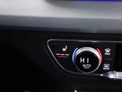 Audi Q5 2.0 TFSI Quattro Black Edition RS-Seats Pano HUD Sfeer Trekh.