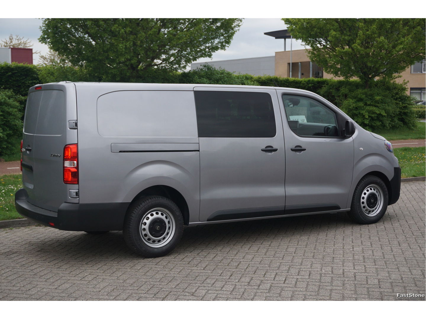 Citroën Jumpy 2.0D 180PK EAT8 Aut L3H1 Dubbel Cabine BPM VRIJ!! Apple CP / Android A, Camera, Airco, 17" LM Velgen!! Nr. B01*