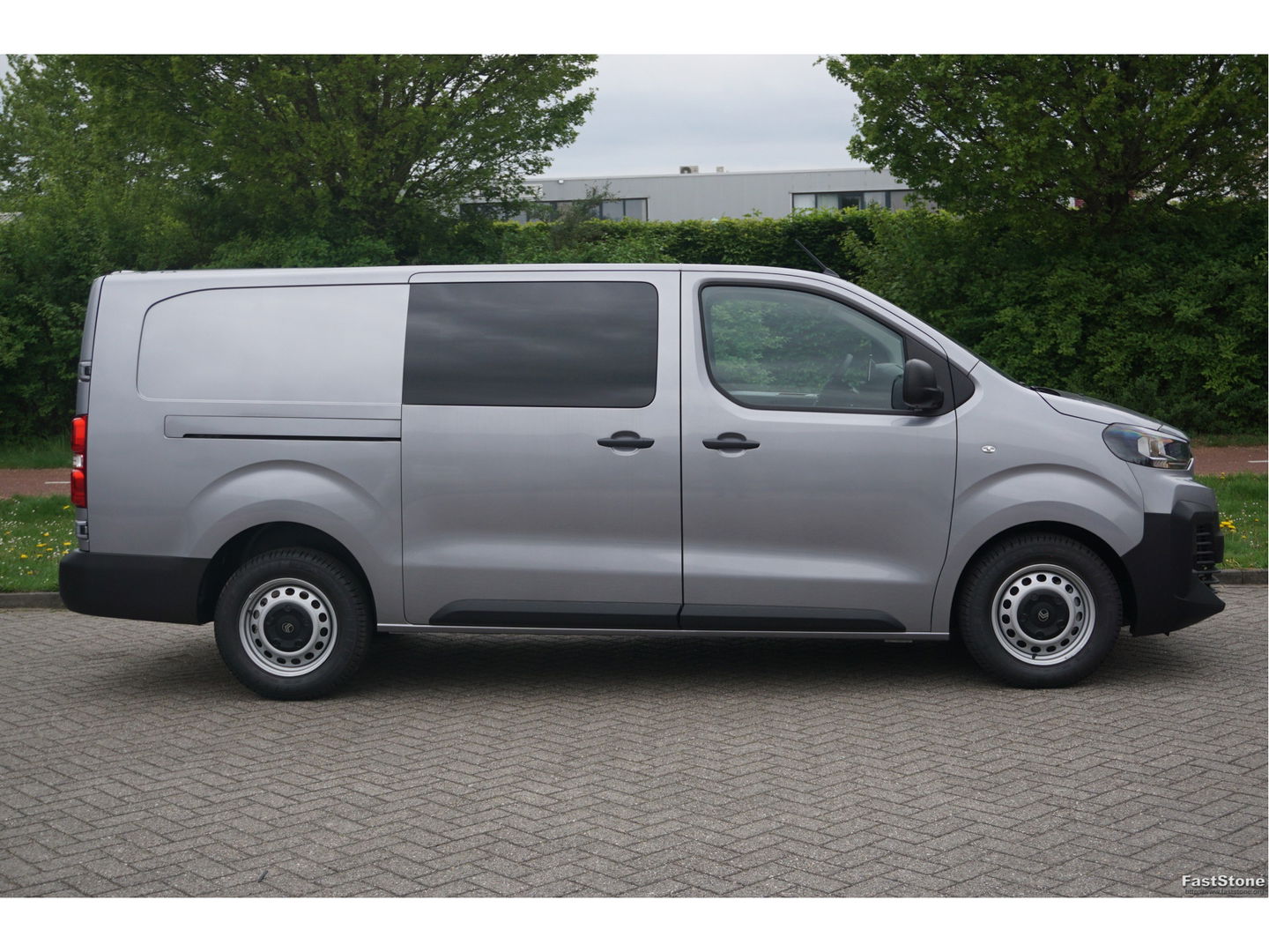 Citroën Jumpy 2.0D 180PK EAT8 Aut L3H1 Dubbel Cabine BPM VRIJ!! Apple CP / Android A, Camera, Airco, 17" LM Velgen!! Nr. B01*