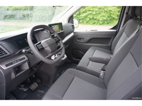Citroën Jumpy 2.0D 180PK EAT8 Aut L3H1 Dubbel Cabine BPM VRIJ!! Apple CP / Android A, Camera, Airco, 17" LM Velgen!! Nr. B01*