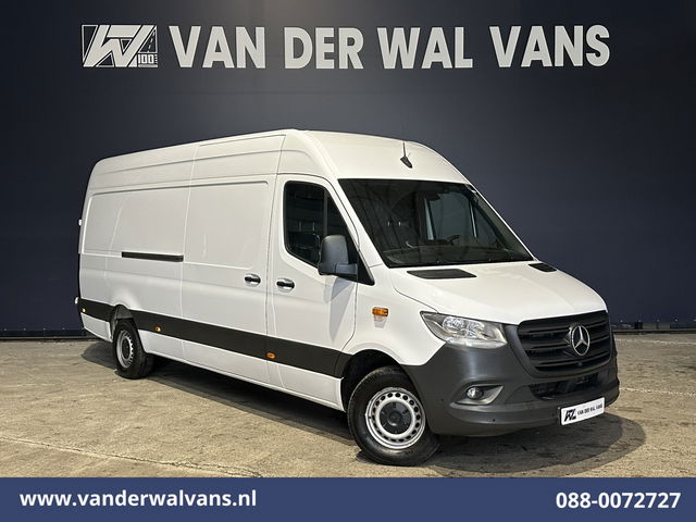 Mercedes-Benz Sprinter - 317 CDI 170pk L3H2 Euro6 Airco | 360 graden Camera | Navigatie | Apple Carplay | Cruisecontrol Android Auto, Chauffeursstoel, Stoelverwarming, Parkeersensoren, Bijrijdersbank