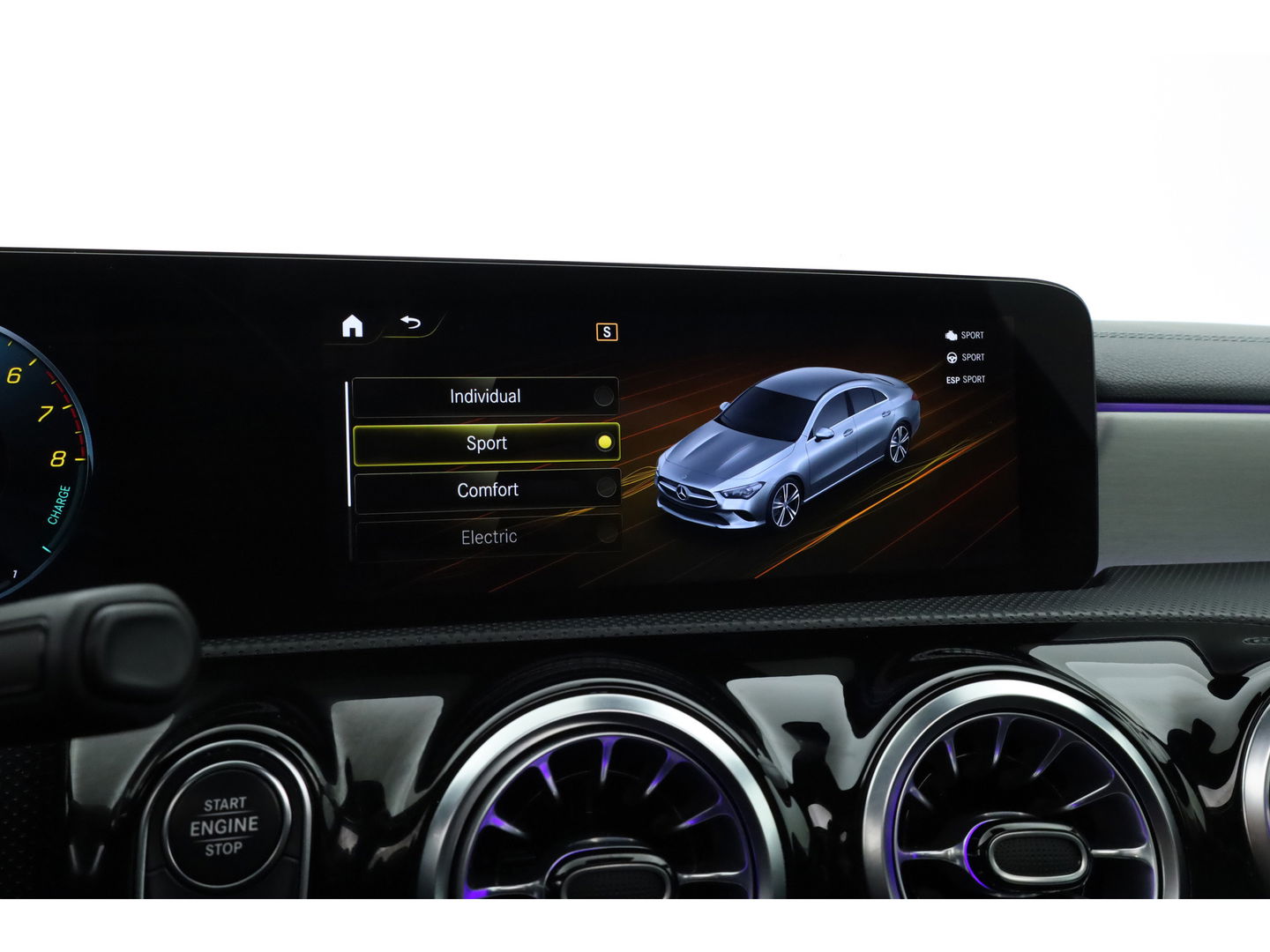 Mercedes-Benz CLA-Klasse 250 e Luxury Line | Pano | Elek. Trekhaak | Dig. Cockpit | Cruise | Stoelverw. | Camera | Keyless | 18'' | Multibeam