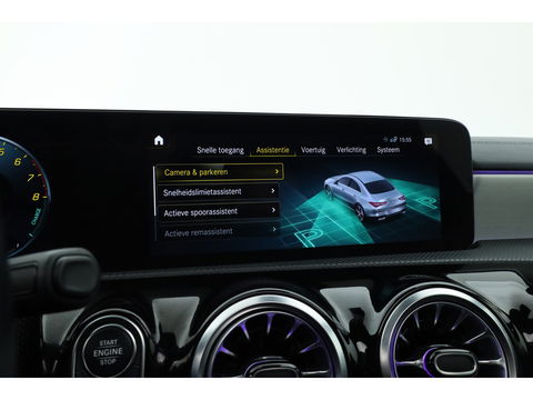 Mercedes-Benz CLA-Klasse 250 e Luxury Line | Pano | Elek. Trekhaak | Dig. Cockpit | Cruise | Stoelverw. | Camera | Keyless | 18'' | Multibeam