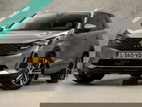 Peugeot 5008 - 1.2 PureTech Allure Sport 7 Peroons (APPLE CARPLAY, GROOT NAVI, 360 CAMERA, LEDER, STOELVERWARMING, SPORTSTOELEN, GETINT GLAS, ELEK ACHTERKLEP, LANE ASSIST, NIEUWSTAAT)
