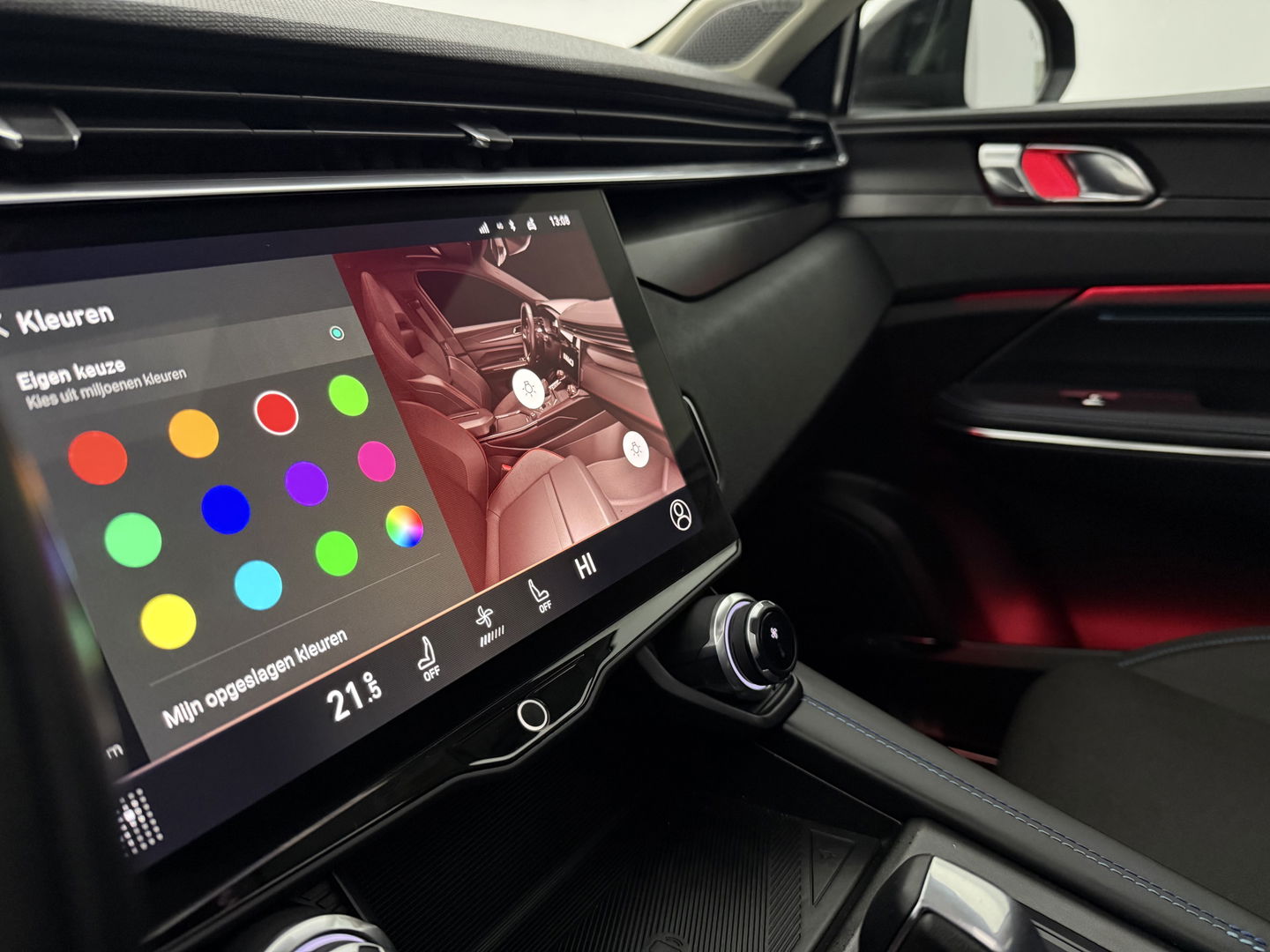 Lynk Co 01 1.5 Black Edition | SOH 90% | Pano | Sfeer | Camera | Trekh. | Memory | Virtual | Adap.Cruise | Carplay | NAP