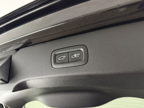 Lynk Co 01 1.5 Black Edition | SOH 90% | Pano | Sfeer | Camera | Trekh. | Memory | Virtual | Adap.Cruise | Carplay | NAP