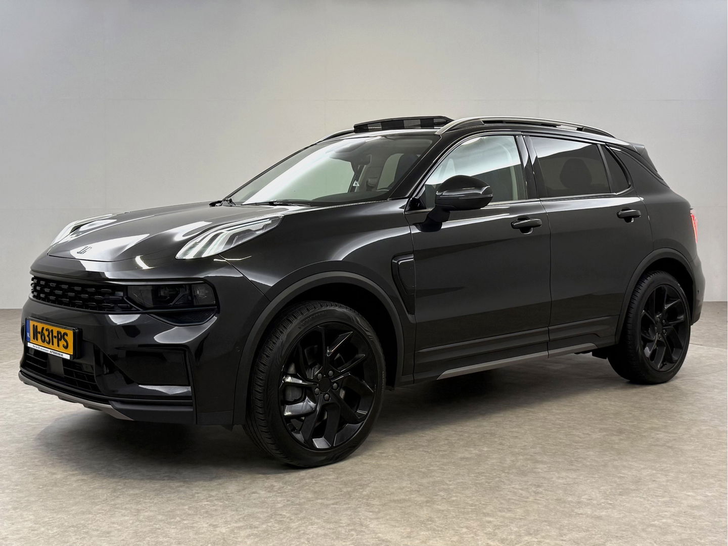 Lynk Co 01 1.5 Black Edition | SOH 90% | Pano | Sfeer | Camera | Trekh. | Memory | Virtual | Adap.Cruise | Carplay | NAP