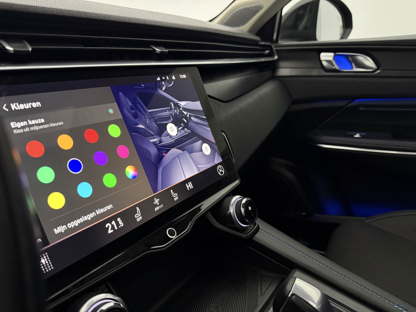 Lynk Co 01 1.5 Black Edition | SOH 90% | Pano | Sfeer | Camera | Trekh. | Memory | Virtual | Adap.Cruise | Carplay | NAP