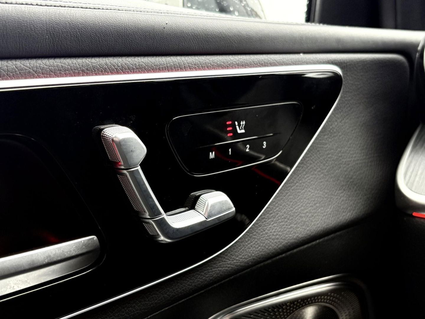 Mercedes-Benz GLC 400e 4MATIC AMG Line | LUCHTVERING | 360 | AC | PANO