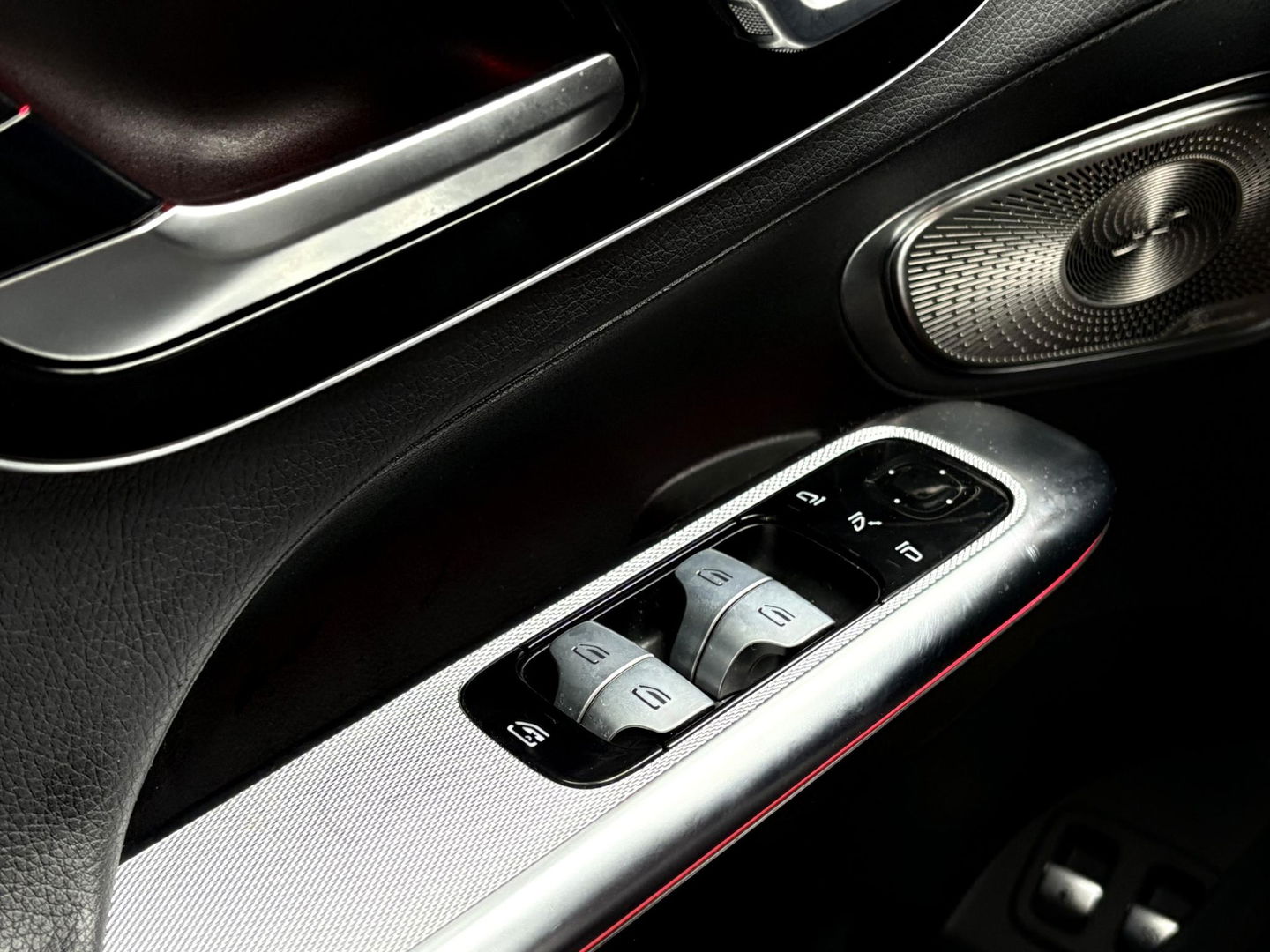 Mercedes-Benz GLC 400e 4MATIC AMG Line | LUCHTVERING | 360 | AC | PANO