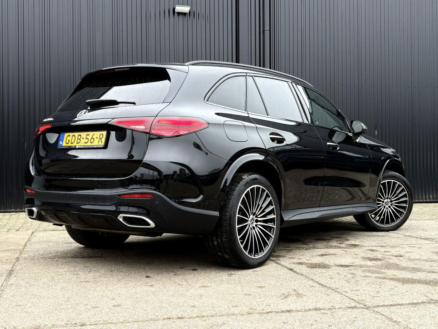 Mercedes-Benz GLC 400e 4MATIC AMG Line | LUCHTVERING | 360 | AC | PANO