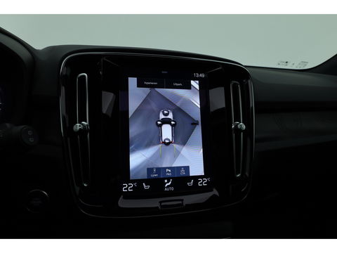 Volvo XC40 1.5 T5 Plug-in hybrid Ultimate Dark | Pano | Adapt. Cruise | 360cam | Stoel- Stuurverw. | Elek. Stoelen | H&K Audio