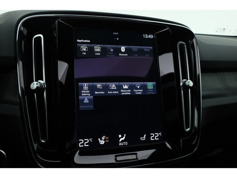 Volvo XC40 1.5 T5 Plug-in hybrid Ultimate Dark | Pano | Adapt. Cruise | 360cam | Stoel- Stuurverw. | Elek. Stoelen | H&K Audio