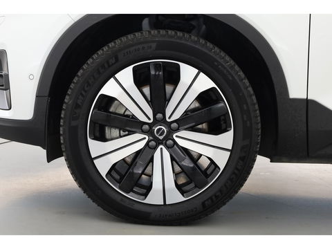 Volvo XC40 1.5 T5 Plug-in hybrid Ultimate Dark | Pano | Adapt. Cruise | 360cam | Stoel- Stuurverw. | Elek. Stoelen | H&K Audio