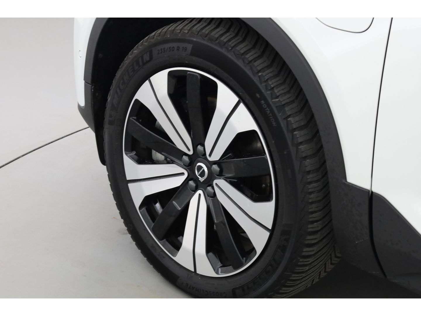 Volvo XC40 1.5 T5 Plug-in hybrid Ultimate Dark | Pano | Adapt. Cruise | 360cam | Stoel- Stuurverw. | Elek. Stoelen | H&K Audio