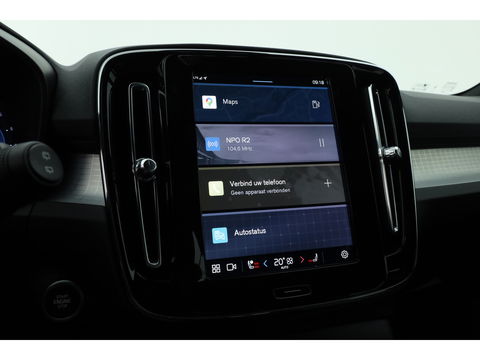 Volvo XC40 2.0 B3 Core | Pilot Assist | Keyless | Stoel- Stuurverw. | Camera | Apple CarPlay & Android Auto | 18''