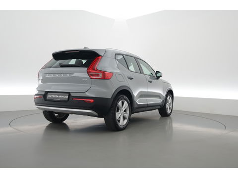Volvo XC40 2.0 B3 Core | Pilot Assist | Keyless | Stoel- Stuurverw. | Camera | Apple CarPlay & Android Auto | 18''