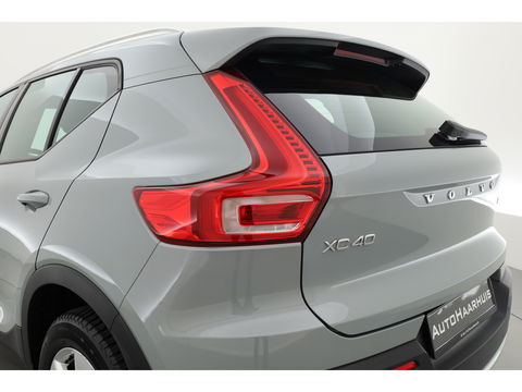 Volvo XC40 2.0 B3 Core | Pilot Assist | Keyless | Stoel- Stuurverw. | Camera | Apple CarPlay & Android Auto | 18''