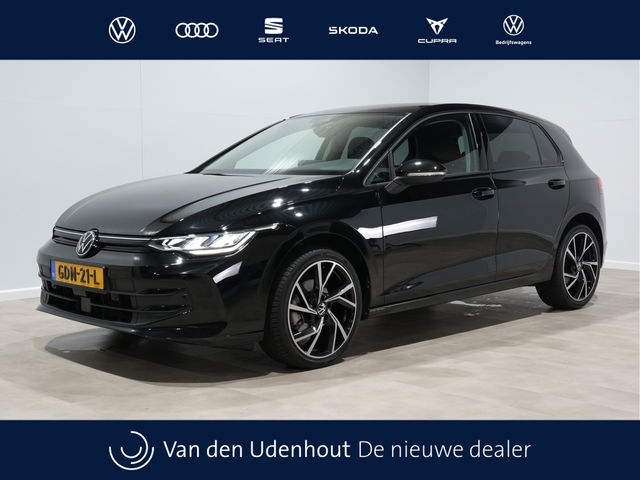 Volkswagen Golf - 1.5 eTSI 115pk DSG Life Edition Navigatie Camera Acc Led Privacy glas 17"lm Digital Cockpit 240