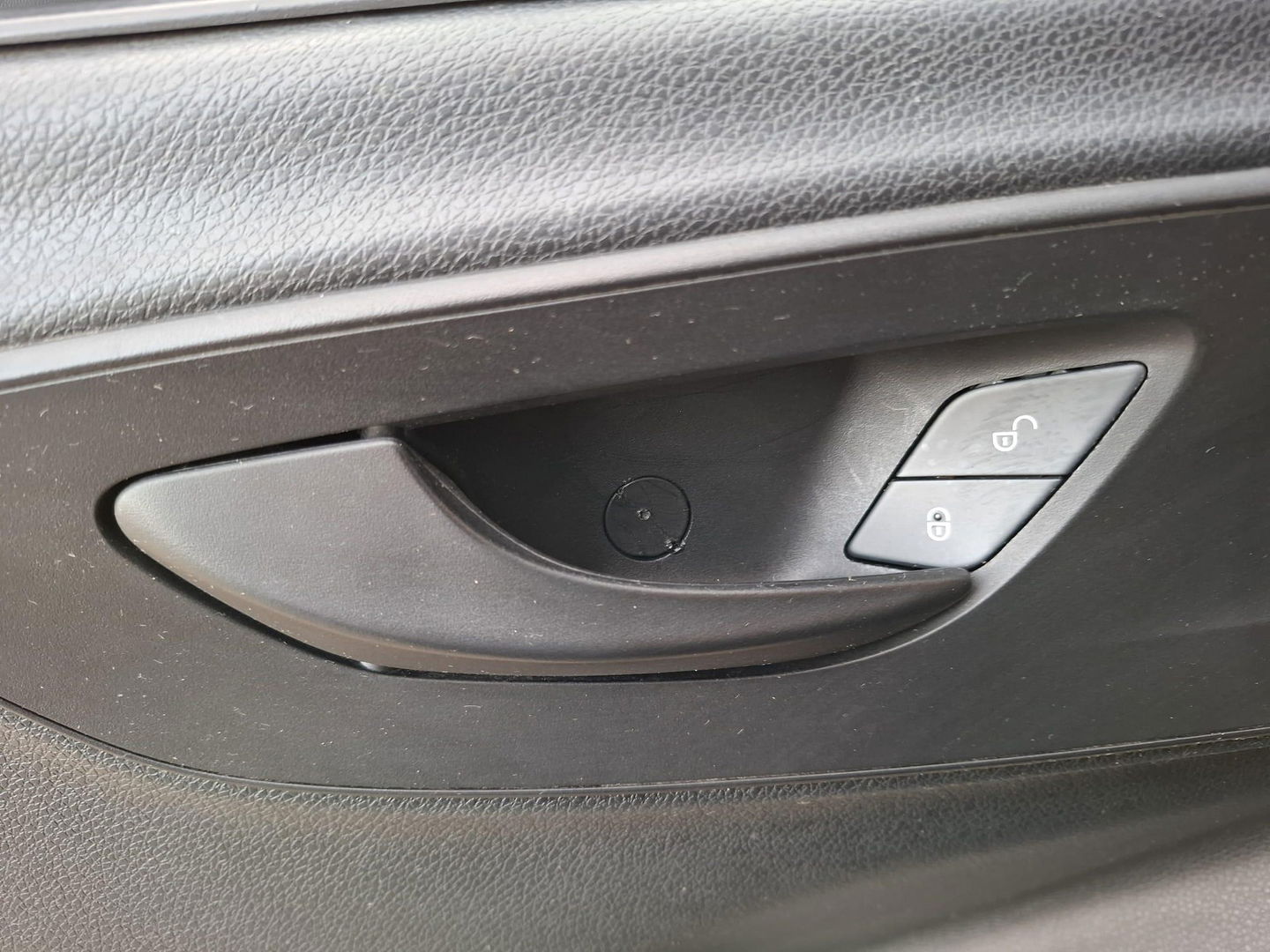 Mercedes-Benz Sprinter 311 CDI GB L2 FWD Functional 3.5T / AIRCO / CAMERA / 3 ZITS / DEALER ONDERHOUDEN / NAVI