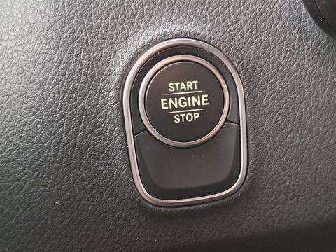 Mercedes-Benz Sprinter 311 CDI GB L2 FWD Functional 3.5T / AIRCO / CAMERA / 3 ZITS / DEALER ONDERHOUDEN / NAVI