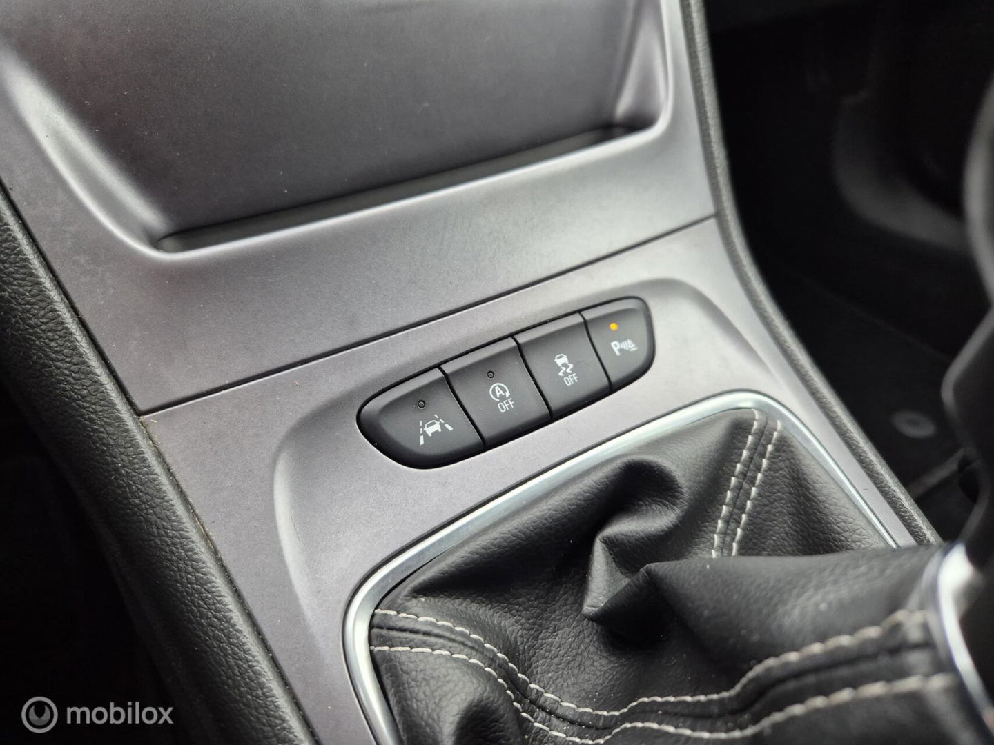 Opel Astra 1.0 Business+, Leer, Carplay, Navi, Trekhaak, LED