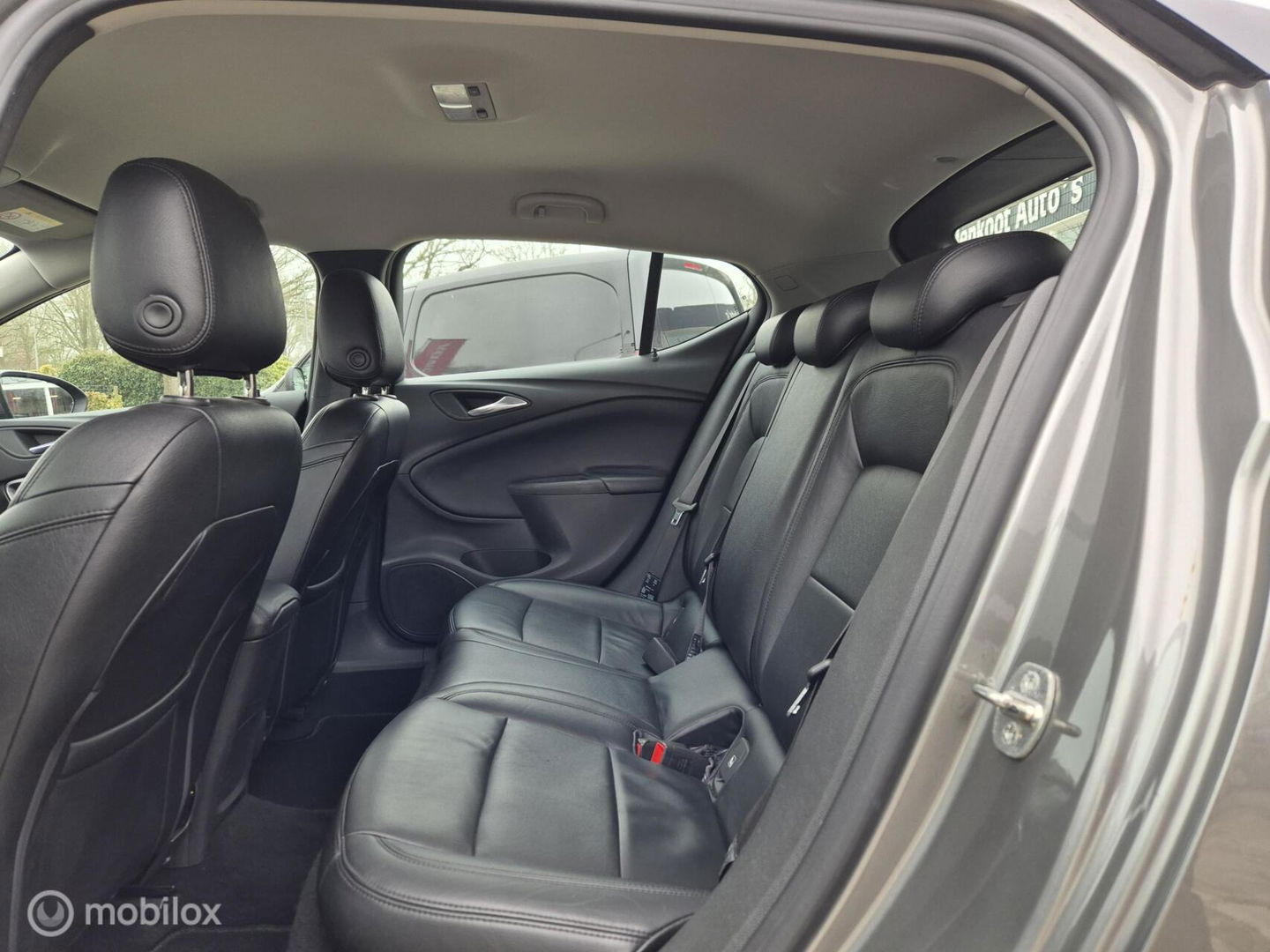 Opel Astra 1.0 Business+, Leer, Carplay, Navi, Trekhaak, LED