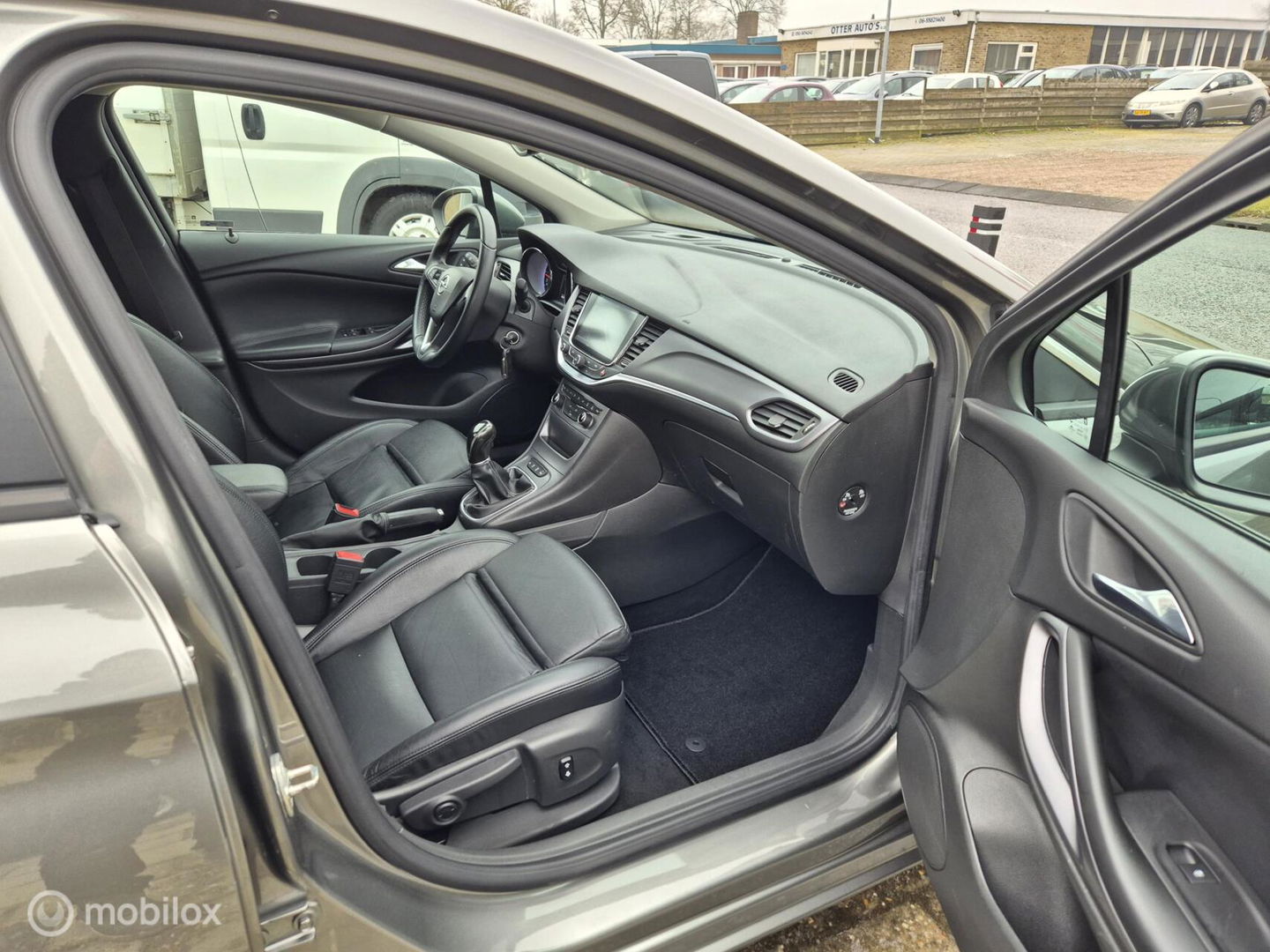 Opel Astra 1.0 Business+, Leer, Carplay, Navi, Trekhaak, LED