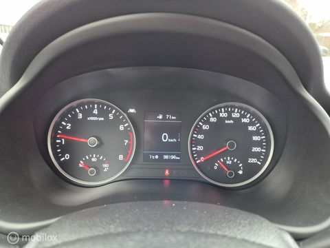 Kia Stonic 1.0 T-GDi DynamicPlusLine 120 PK, Trekhaak, NAP!