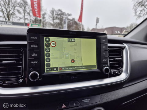 Kia Stonic 1.0 T-GDi DynamicPlusLine 120 PK, Trekhaak, NAP!