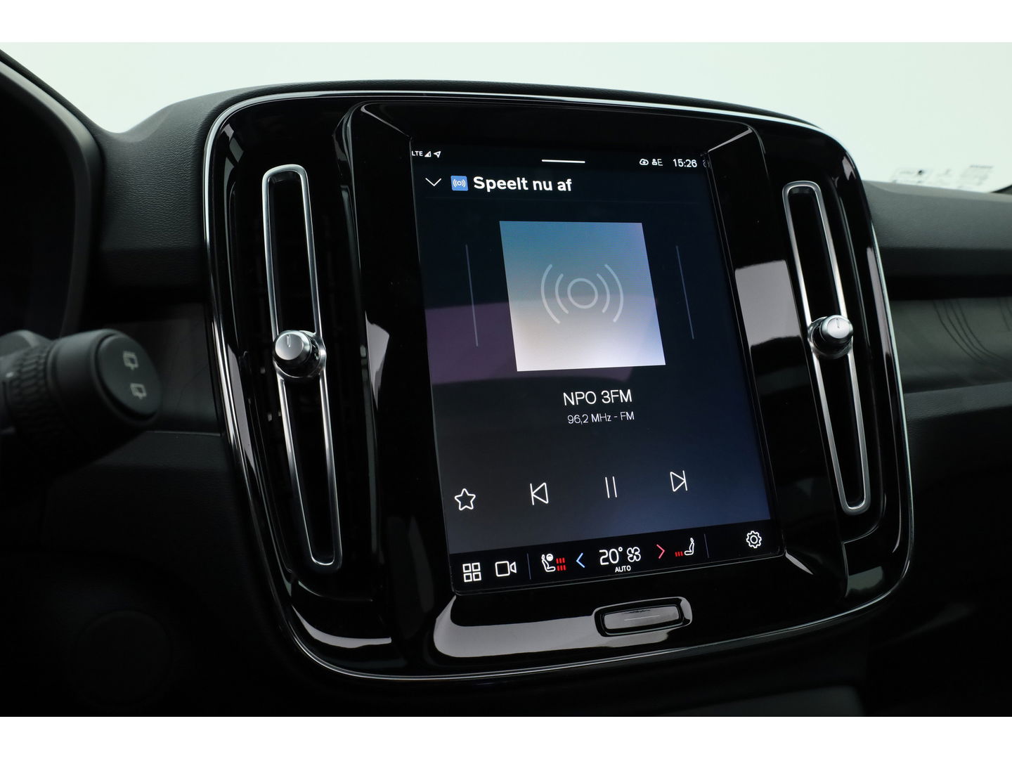 Volvo XC40 Single Motor Ultimate | Pano-dak | ACC | Blis | 360 Camera | H&K Audio | Memory stoelen |